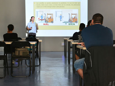 轰炸手机号在线使用